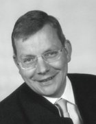 Dr. Hubert-Ralph Schmitt