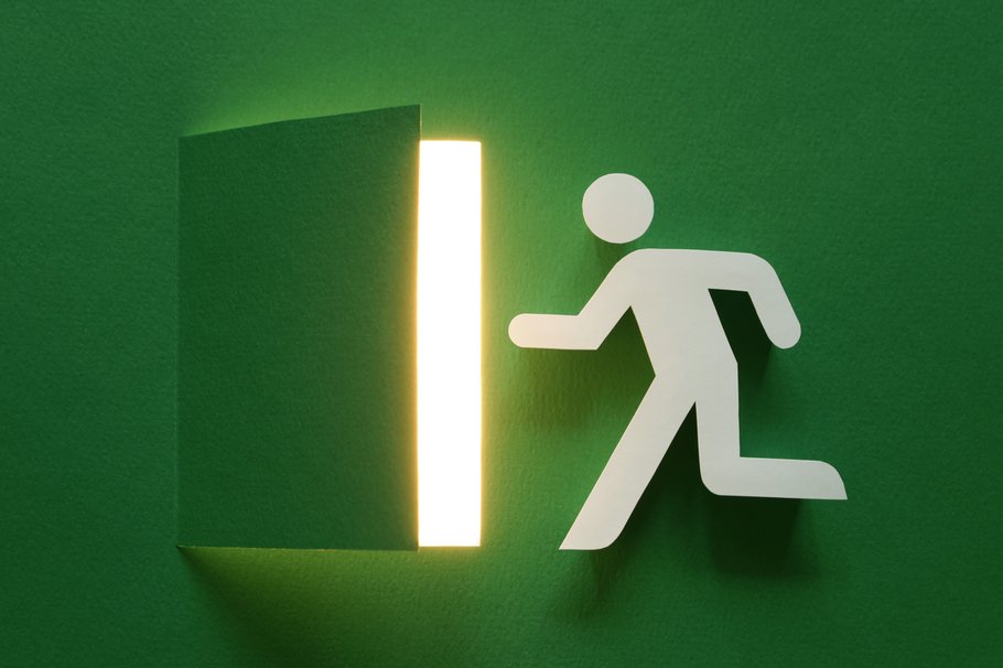 Was bedeutet "fortlaufende" Überwachung einer möglichen Bestandsgefährdung?