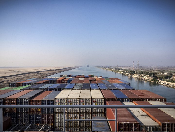 Suezkanal-Blockade: Ketchup-Effekt trifft europäische Logistik