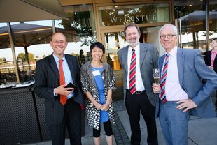Frank Romeike (RiskNET, FIRM und RISIKO MANAGER), Enya He, Ph.D. (University of North Texas), Prof. Stefan Mittnik, Ph.D. (Ludwig-Maximilians-Universität München), und Prof. Dr. Dr. h.c. Günter Franke (Universität Konstanz) (von links nach...