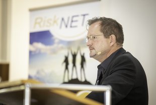 Prof. Döllner: Big Data, Maschinelles Lernen und Künstliche Intelligenz: Realität, Chancen und Missverständnisse