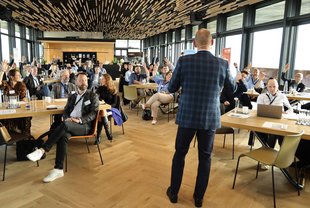 Breites Themenspektrum beim RiskNET Summit 2022: Von Geopolitik über Cyberrisiken, Rohstoffrisiken bis zu Blackout-Szenarien