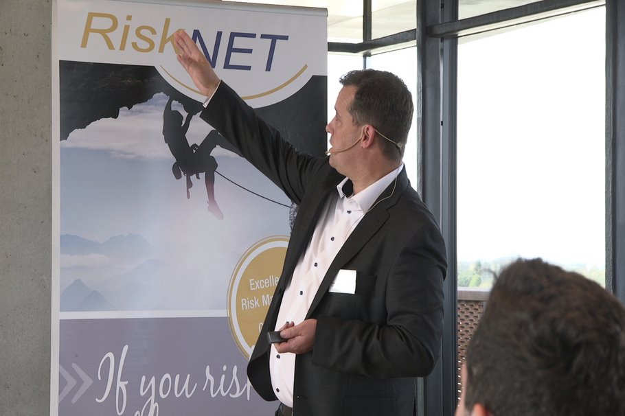 Szenariobasierte Simulation im Risikomanagement