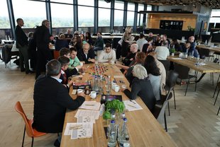 RiskNET Summit 2022: Interaktion beim Blackout-Planspiel