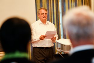 Prof. Dr. Wolfgang König, Johann Wolfgang Goethe-Universität sowie Mitglied des Vorstands bei FIRM, stellte während der FIRM-Vorstandssitzung die diversen Anträge auf eine Förderung von Forschungsprojekten durch FIRM vor. Seit dem Jahr 2009...