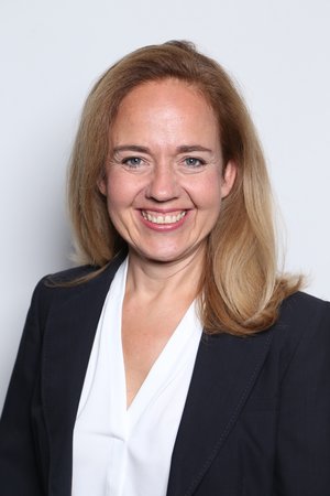 Christin Schmidt, Senior Compliance & EG Consultant, Dun & Bradstreet