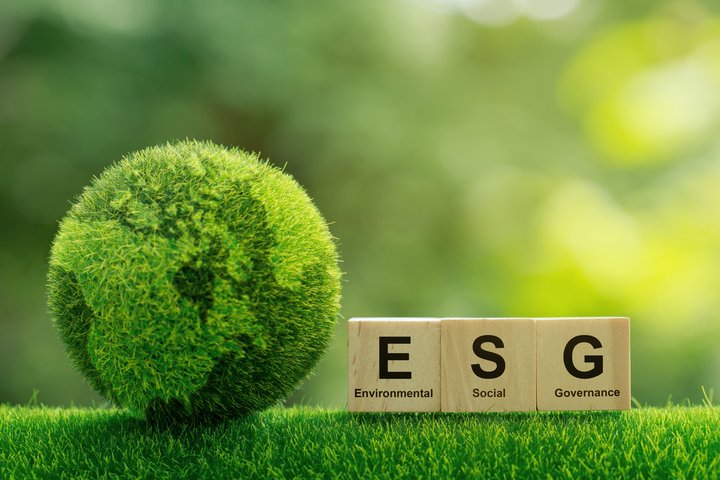 ESG und Refinanzierung: Bei wem sich Nachhaltigkeit auszahlt 