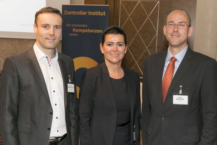 Samuel Brandstätter (CEO, avedos GRC GmbH), Rita Niedermayr (Geschäftsführerin, Österreichisches Controller-Institut) und Frank Romeike