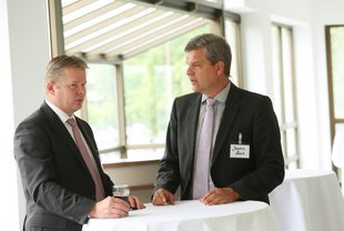 Markus Linss, Bereichsleitung Risk Management & Control, Deutsche Pfandbriefbank AG, und Joachim Block, Leiter Group Credit Risk bei RWE.