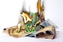 Das Spiel mit dem Feuer: Von gutem Geld, schlechtem Geld und den Folgen