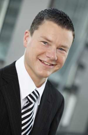 Thomas Plünnecke, Communication Manager / Pressesprecher, 1&1 Internet AG und GMX